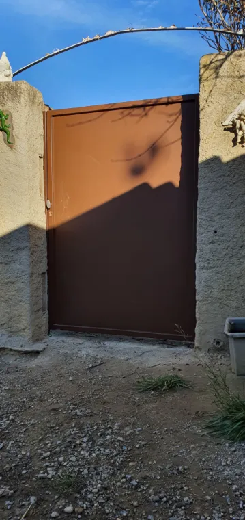 Création et installation d'une porte extérieure en métal à Néfiach, Néfiach, Métallerie Art Concept