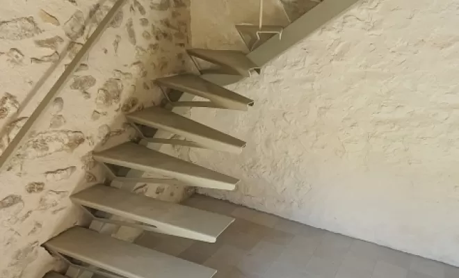 Fabrication et pose de garde-corps et rampe d'escalier à PADERN, Néfiach, Métallerie Art Concept