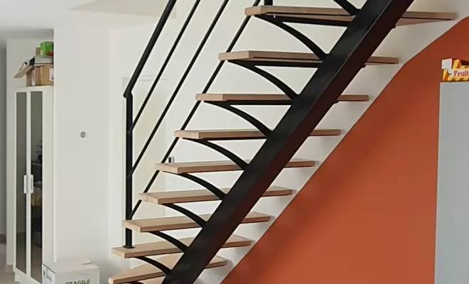 Création 3D et installation d'un escalier en acier sur mesure vers Thuir, Néfiach, Métallerie Art Concept